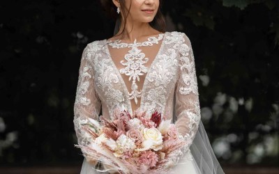 Create a Preserved Wedding Bouquet