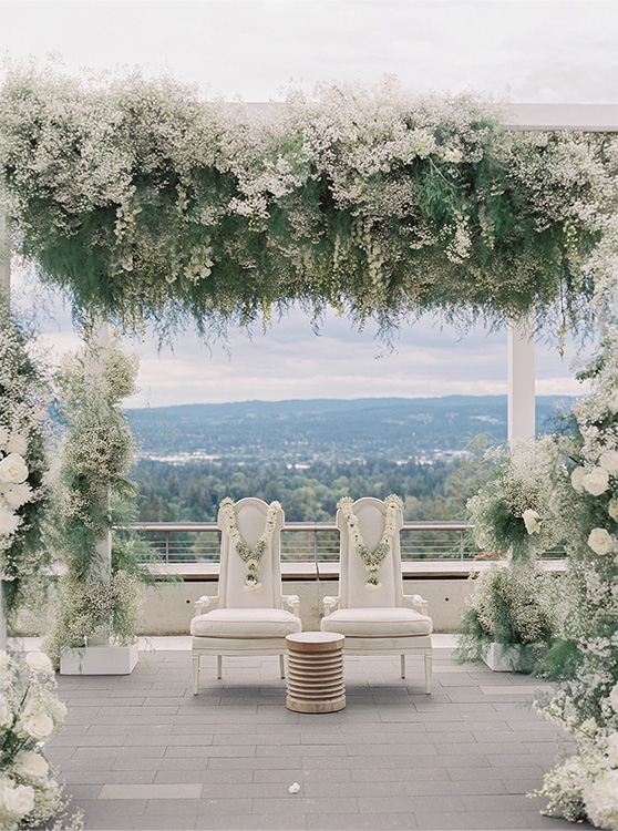 ceremony arch